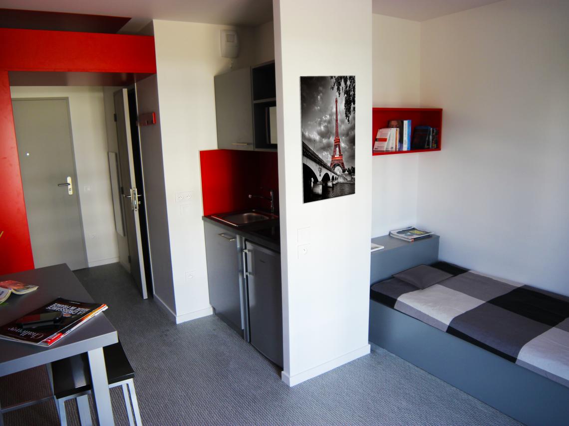 LE COLLEGE : Studio