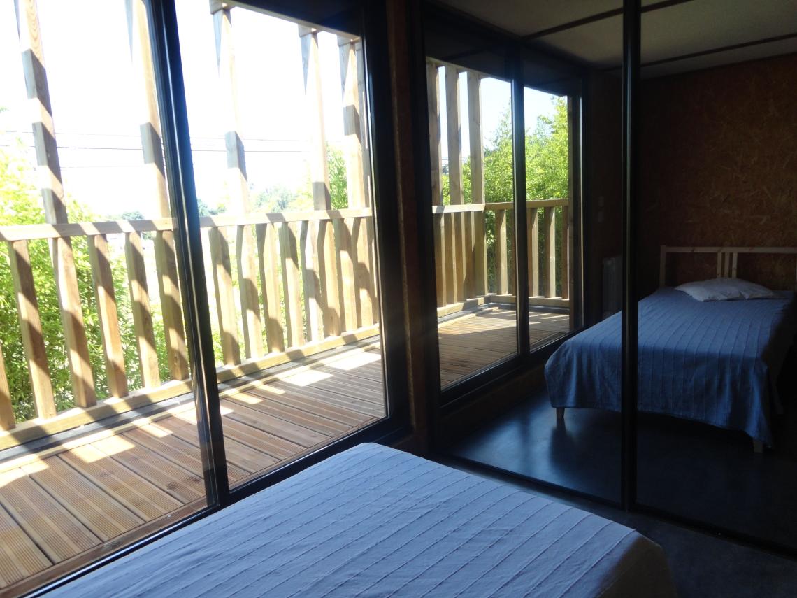: Chambre avec deux petits lits
