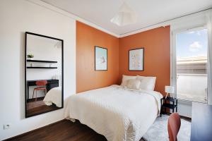 Coliving - Paris - Emménage dans cette chambre orangée - PA122