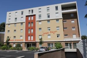 Studio de 25 m² à  Clermont-Ferrand en Résidence Étudiante - Lot LMNP géré par RESIDE ETUDES - Idéal premier investissement