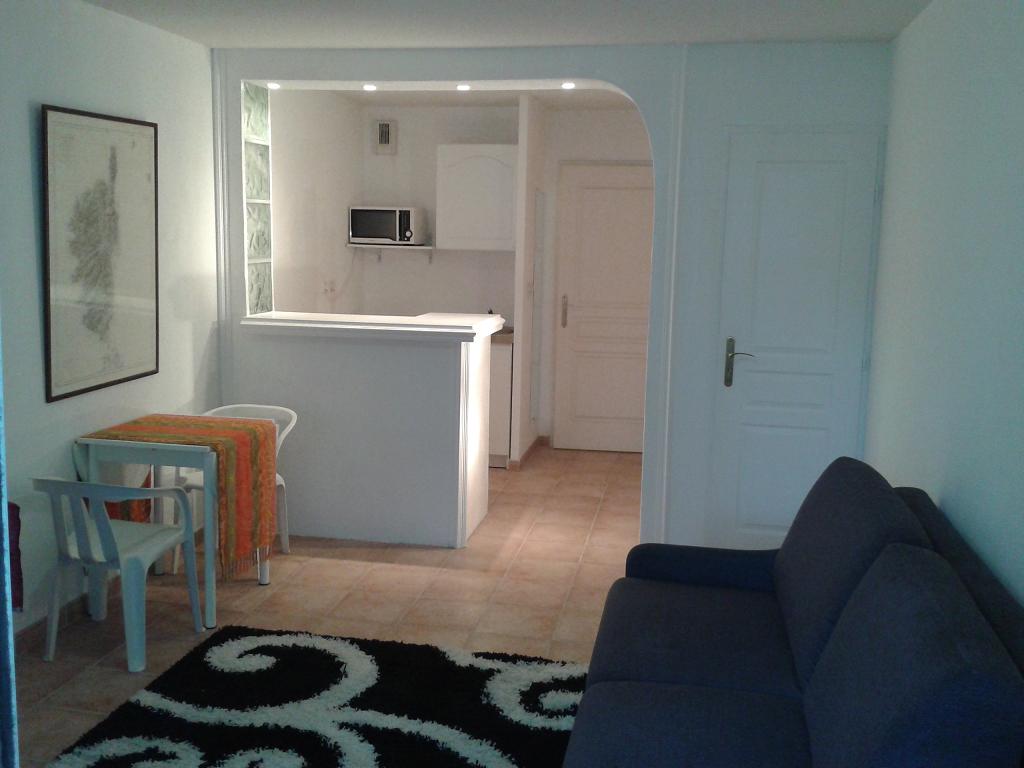 STUDIO Meublé 25 m² sur TOULON, idéal pour étudiant