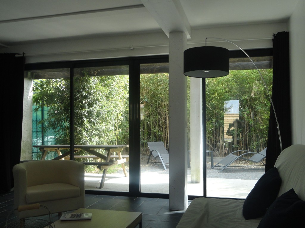 : Grande baie sur jardin